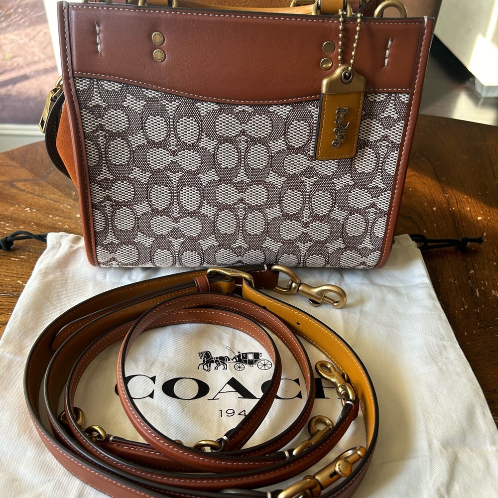 Coach Rogue 25 Siganture Textile Jacquard